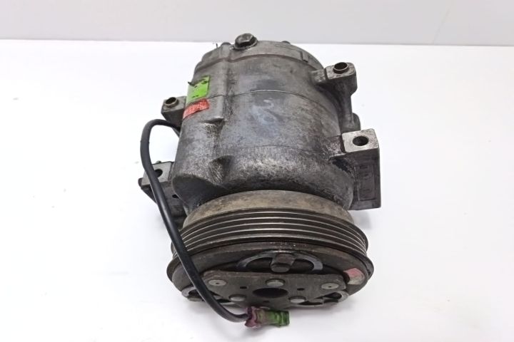 Compresor AC 5621627270 Audi A4 B5