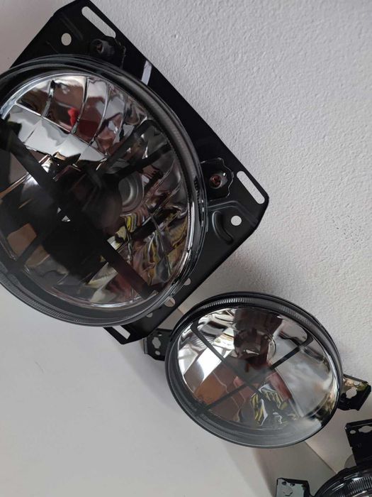 Фарове VW Голф 2 външни и вътрешни Golf 2 Нови тъмни с кръстачка