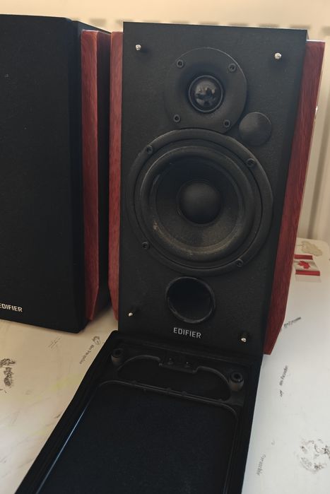 Boxe Edifier 2.0 R1700BT, 66W, Bluetooth, Telecomanda, Maro