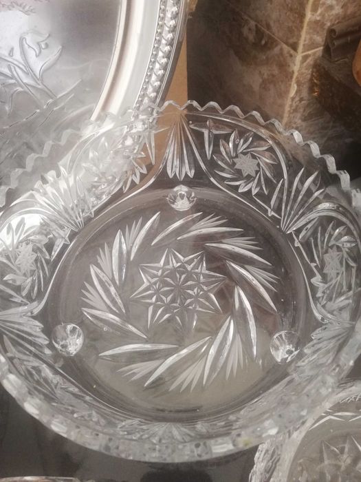 Кристален Сервиз от 7 части със сребрист поднос