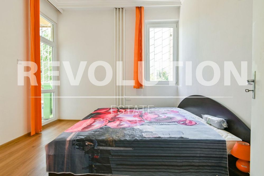 Тристаен апартамент в ж.к. Гоце Делчев