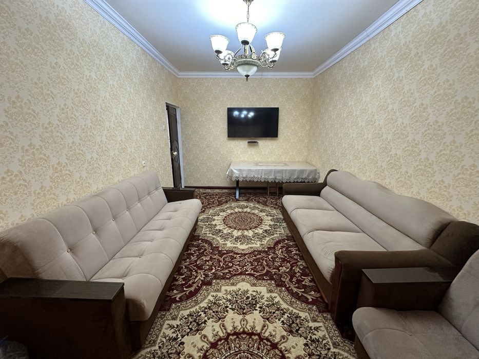 Продаётся 4 х комнатная квартира