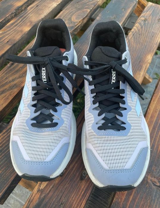 Adidași Trail Adidas Terrex originali,stare foarte bună