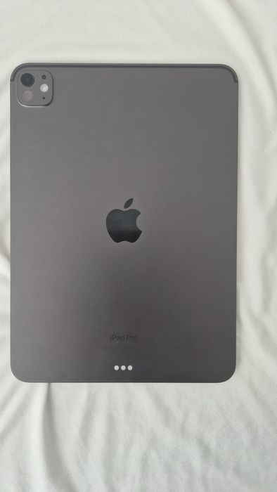 Apple iPad Pro M4 11″ 256GB Wi-Fi, идеал, гарантия.