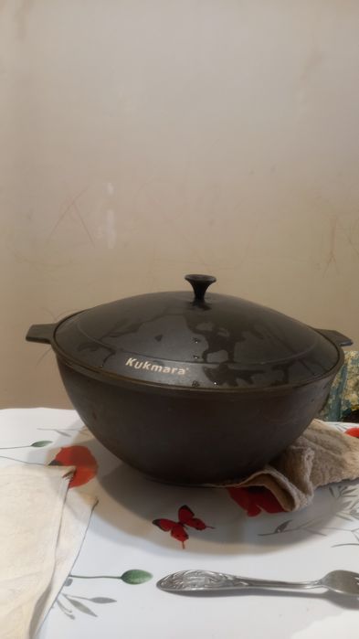 Чугунный казан таза