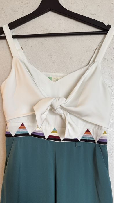 Ted Baker, гащеризон XS