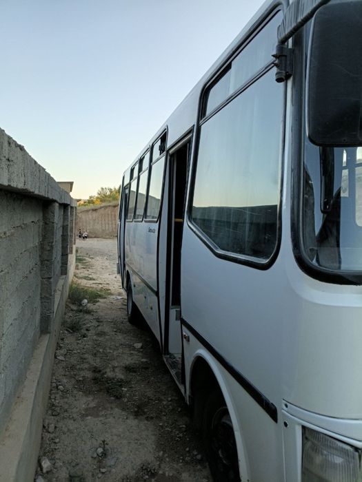 Tayyor yurib turgan Isuzu avtobus sotiladi!