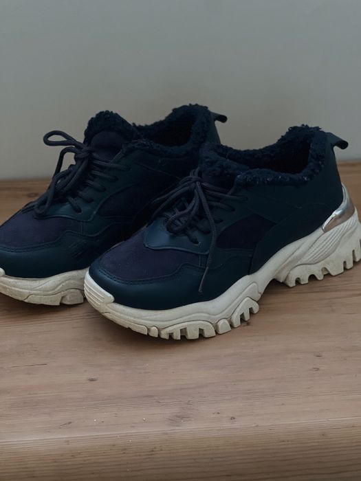 Обувь женская…..