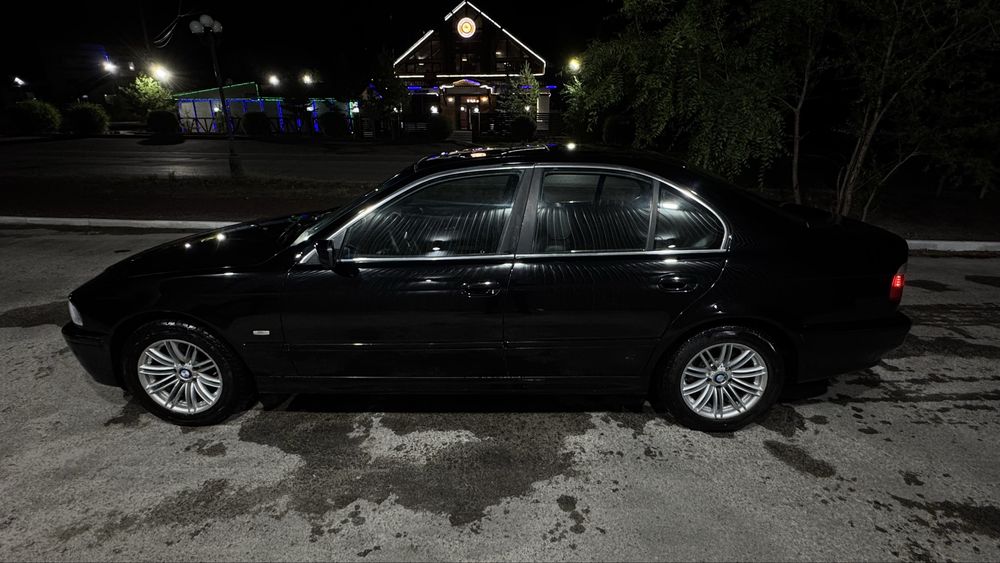 Продам бмв е39 2001г