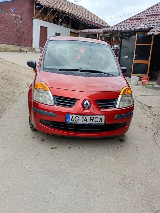 Vând Renault modus