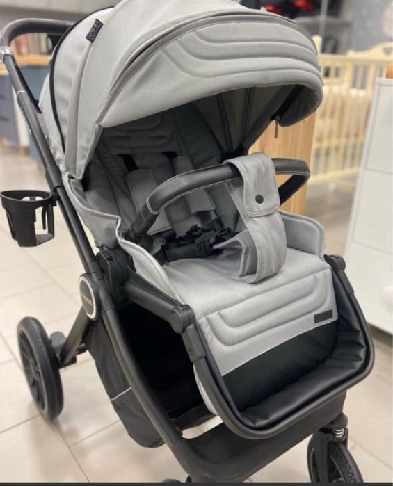 Коляска 3 в 1 luxmom серая