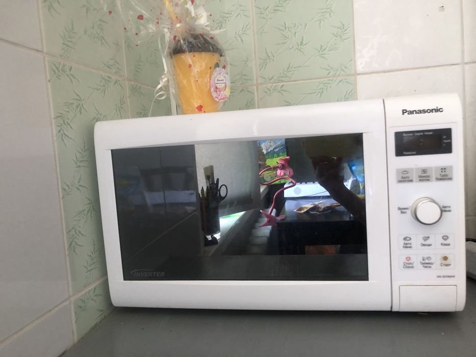 Продам микроволновую печь