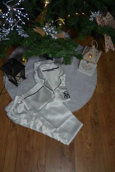 Pijama ultima Colectie Victoria’s Secret model superb REDUCERE!!!