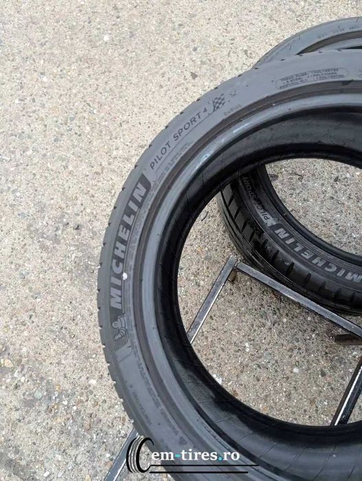 SET 2 Anvelope Vara 225/45 R19 MICHELIN Pilot Sport 4 96W
