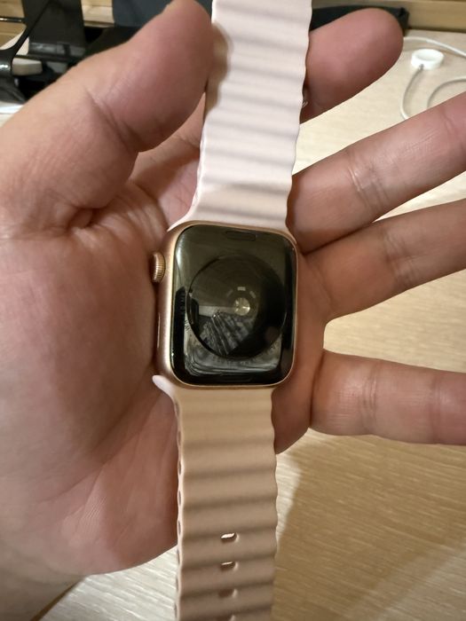 Apple Watch SE 44mm