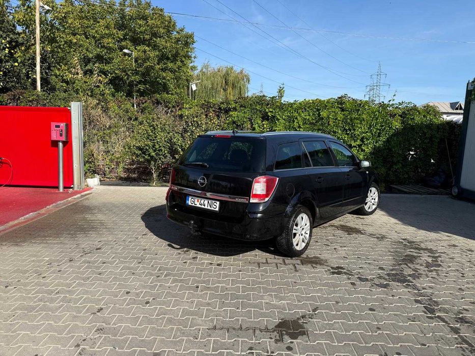 Opel astra h motor 17cdti an 2009