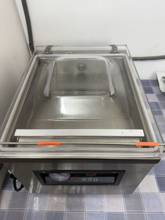 Продается вакумный аппарат практически новый