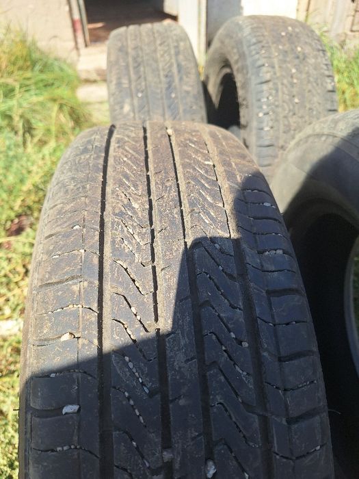 Продам шины 205/65/16