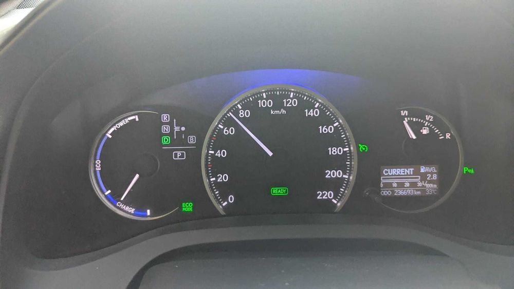 Lexus CT200h Toyota Auris Corola Prius Premium hibrid automata