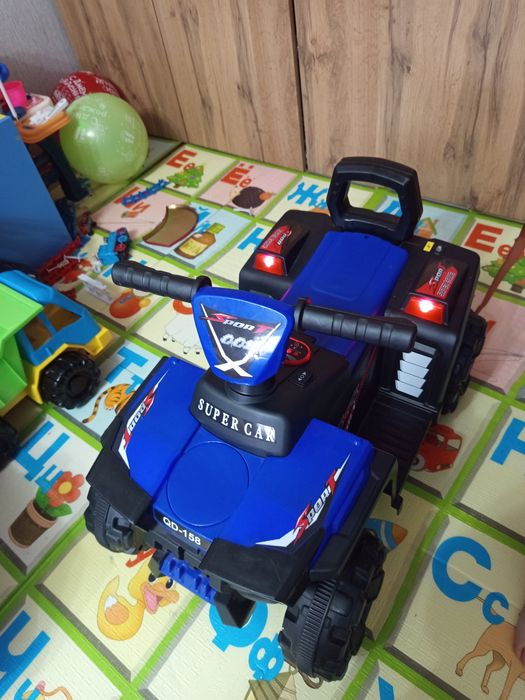 Детский квадроцикл