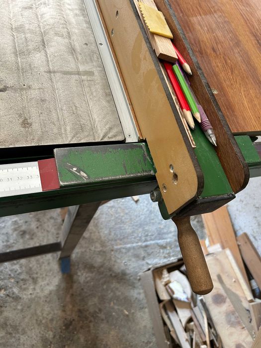 Настолен циркуляр