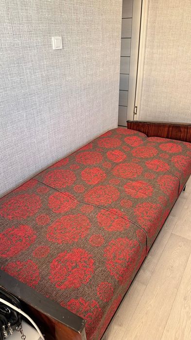 Продам диван б/у