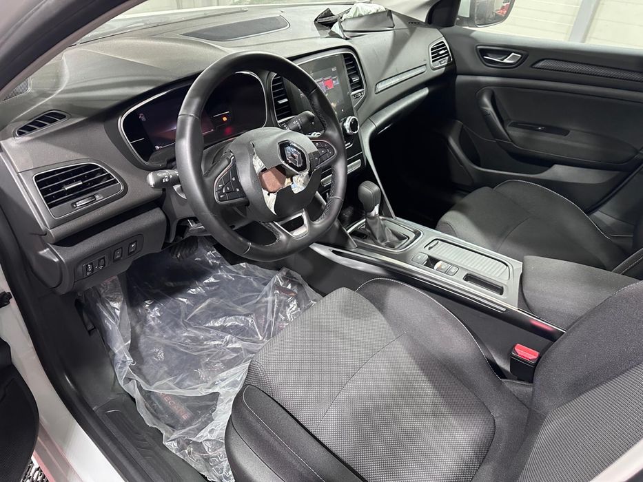 Renault Megane 2025 1.5Dci 4600km Usor Avariat / Avariat