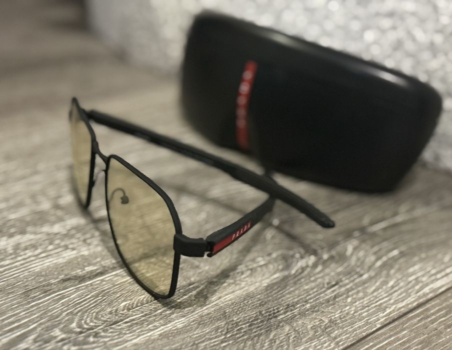 Слънчеви очила PRADA