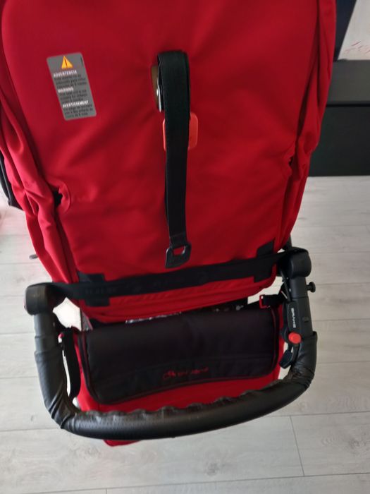 Детска , бебешка  количка  JANE CROSS WALK MATRIX LIGHT 2 RED S 53
