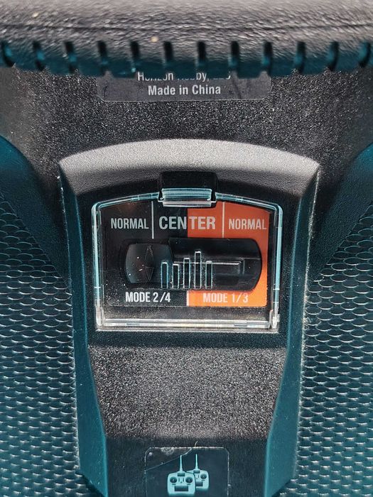 Spektrum Interlinked DX, controller simulator prin cablu USB. model SPMRFTX1
