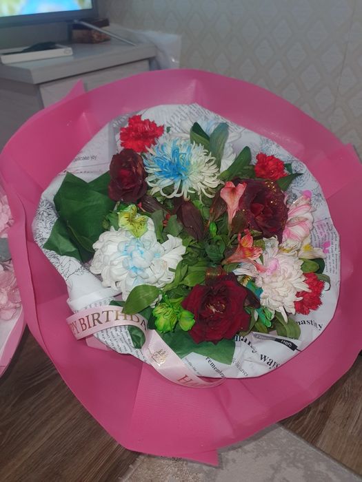 Продам цветы срочно