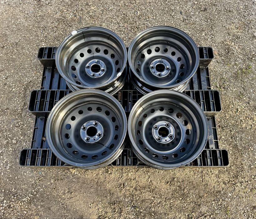 4бр.Оригинални джанти 15цола 4x100 за Renault Modus,Nissan Micra,Dacia