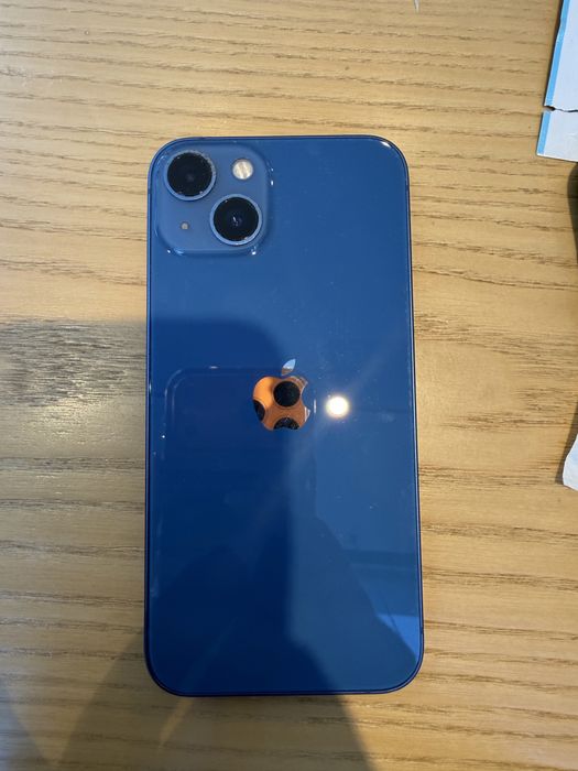 Продам iphone 13