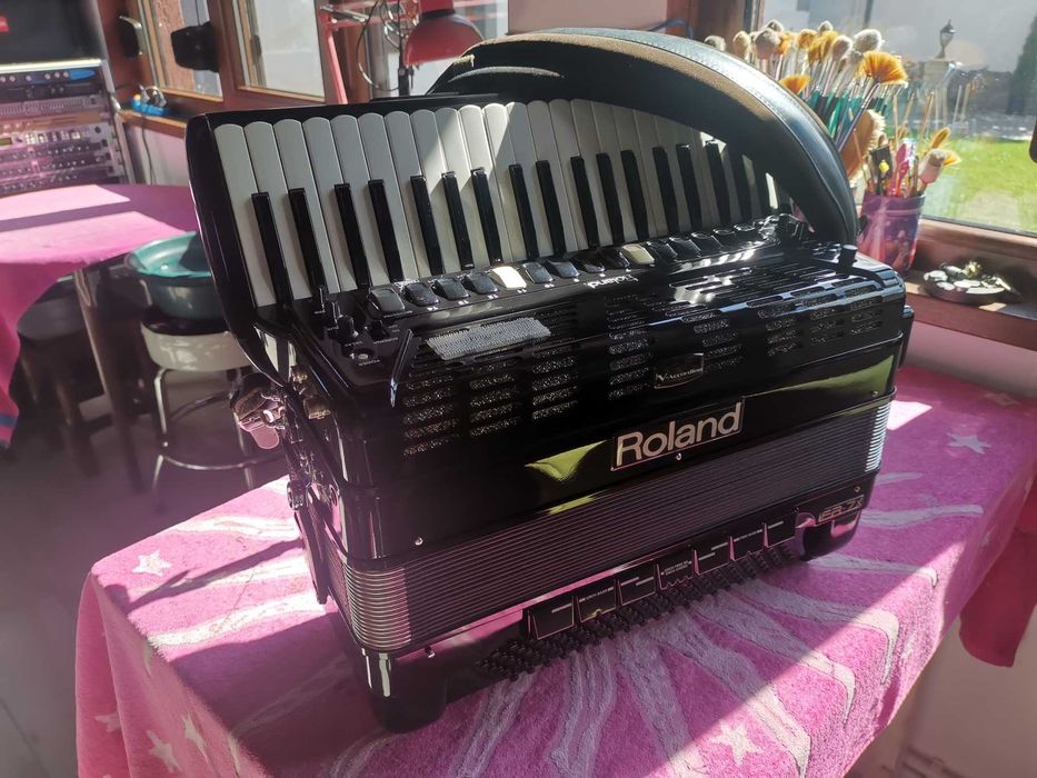 Acordeon Electronic Roland Fr7x Balck