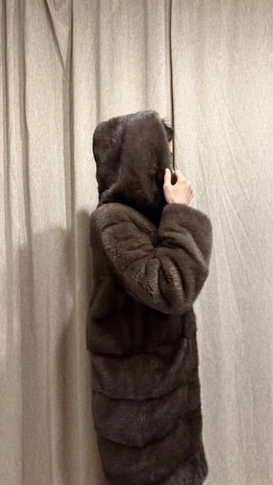 Продам шубу состояние хорошая