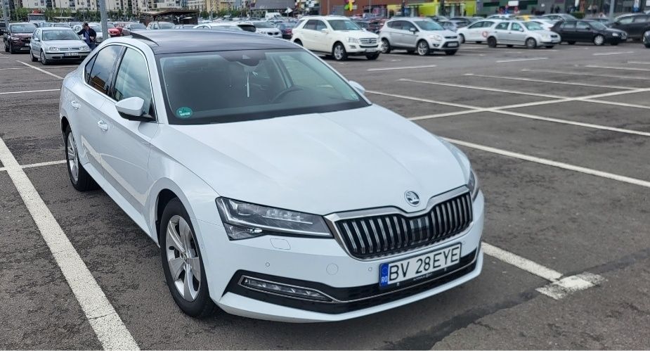 Vand Skoda Superb Style ( Persoana Juridica)