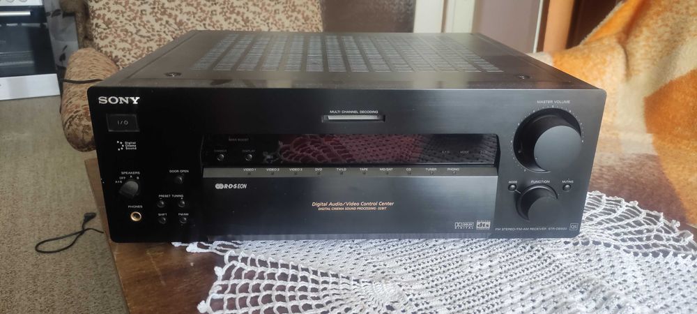 Усилвател Сони..