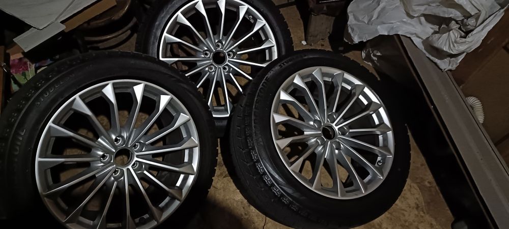 Шины с дисками в отличном состоянии