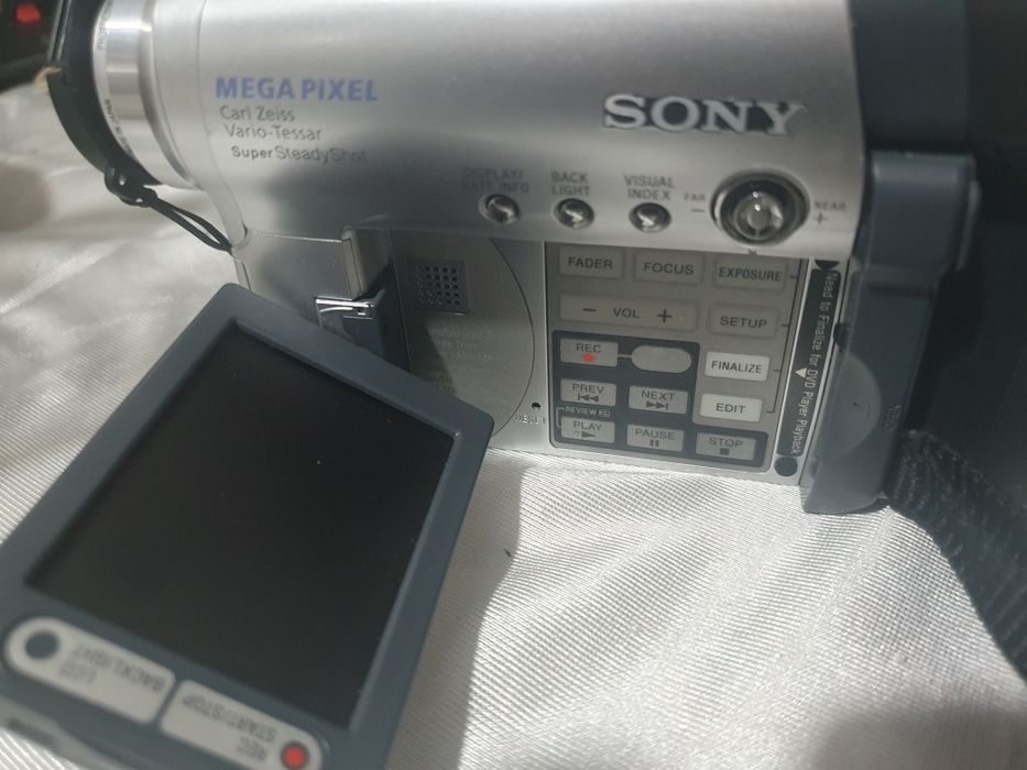 Видеокамера sony