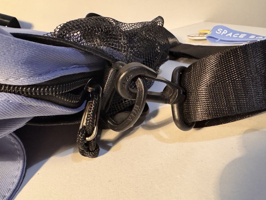 Чанта „Three Feather” за рамо с аксесоари, непромокаема