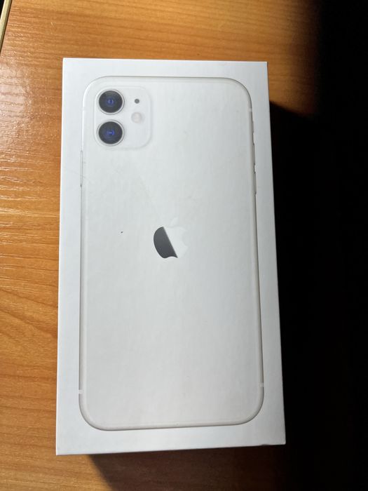 iPhone 11, в отличном состоянии