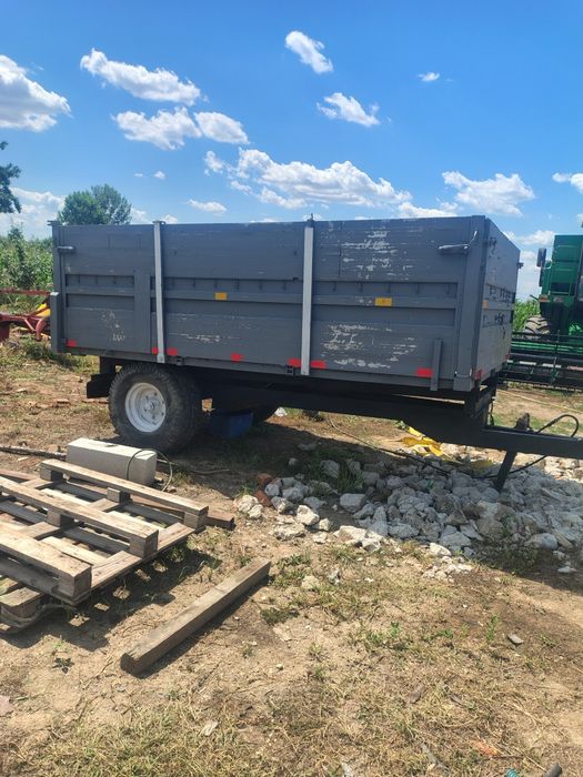 Vând utilaje agricole