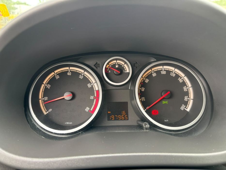 Opel Corsa D 1.4