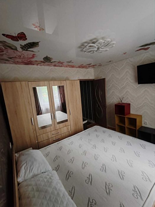 Apartament cu finisaje de lux de inchiriat