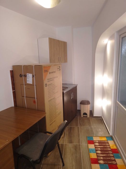 Vand Apartament 2 Camere Decomandat Strehaia Zona Centrala