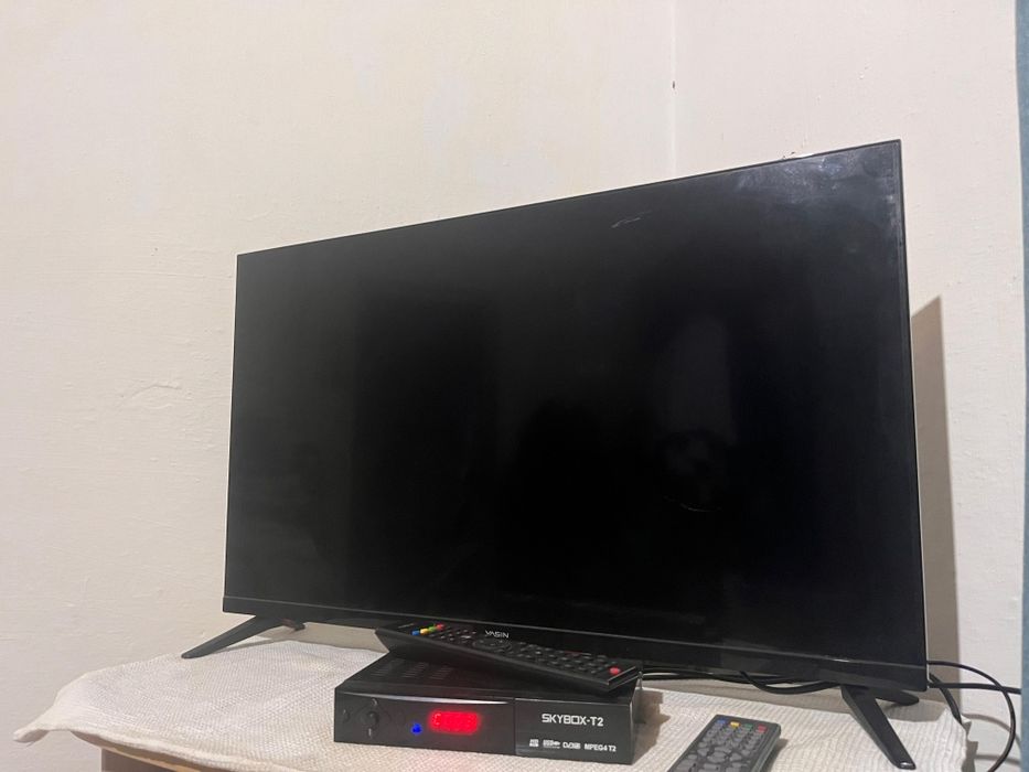 Продам телевизор Yasin 32E1000