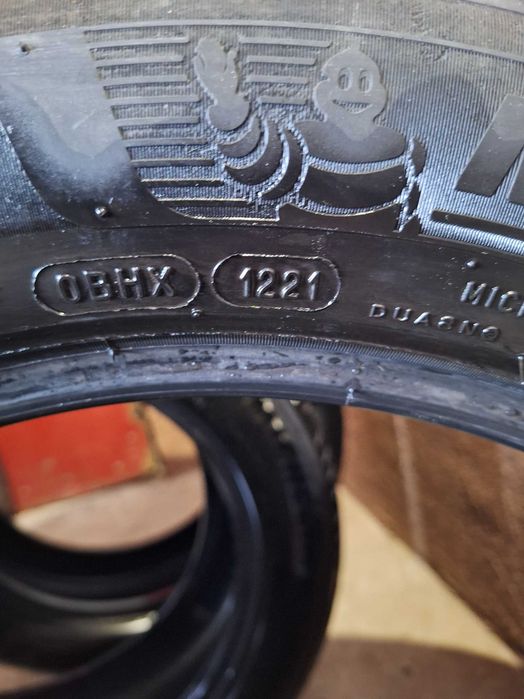 vind anvelope de vara Michelin 215x55x17