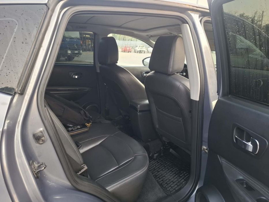 Vând Nissan Qashqai