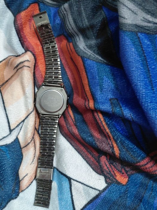 Продам часы на руку