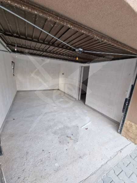 Дава се под наем Двустаен апартамент в Пловдив, Остромила - 70 кв.м за 598.23 € - Снимка #4